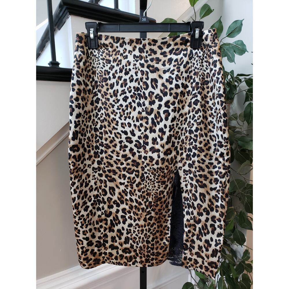 Sen Midi Skrit Women's Size M White & Black Leopard Print Silk Casual Pull On